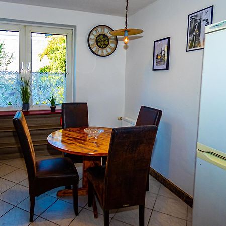 #121 Grosse, Gemuetliche Wohnung In Remscheid-City Exterior photo