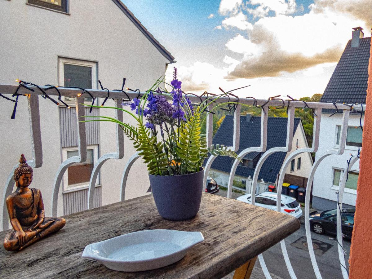 #121 Grosse, Gemuetliche Wohnung In Remscheid-City Exterior photo